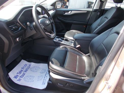 Used 2021 Ford Escape SEL AWD/4WD image 5