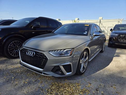 Used 2021 Audi S4 Premium w/ Convenience Package image 4
