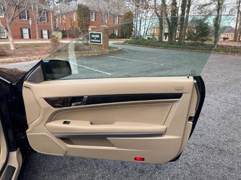 Used 2011 Mercedes-Benz E 350 Cabriolet w/ Premium 1 Pkg image 30