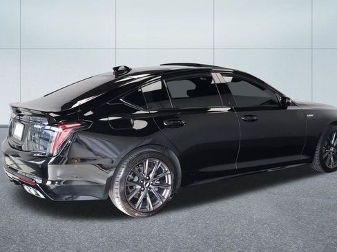 Certified 2026 Cadillac CT5 V AWD/4WD image 7