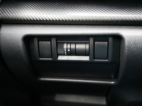 Used 2024 Subaru Crosstrek 2.0i Premium image 26