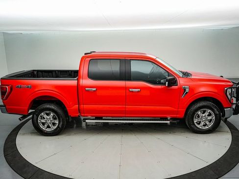 Certified 2022 Ford F150 XLT w/ Equipment Group 302A High image 3