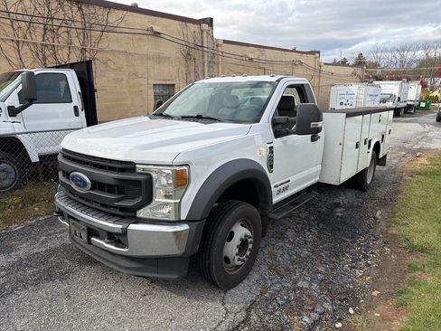 Used 2020 Ford F450 XL w/ Power Equipment Group image 16