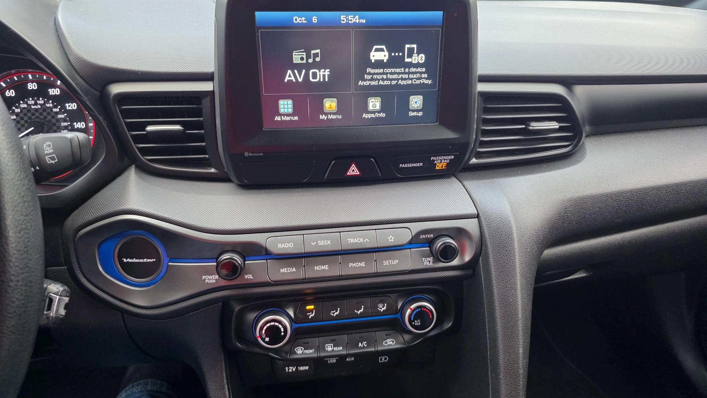 Used 2019 Hyundai Veloster 2.0 FWD image 17