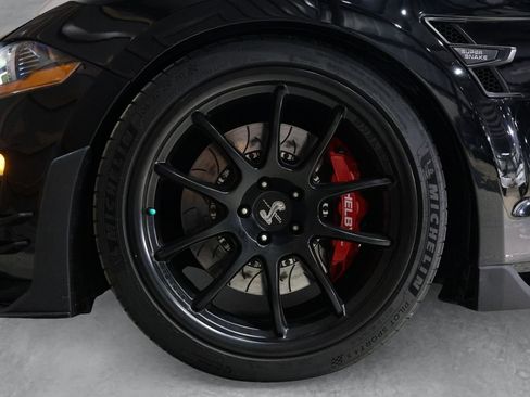 Used 2022 Ford Mustang GT Premium w/ GT Performance Package RWD image 25