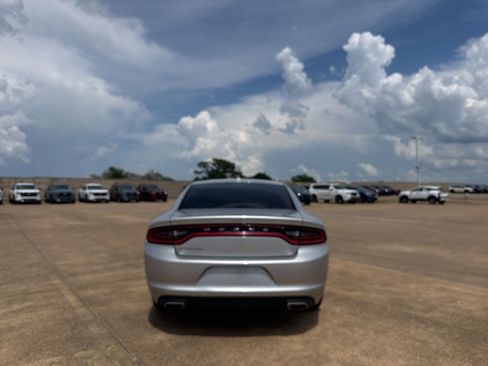 Used 2023 Dodge Charger SXT RWD image 18