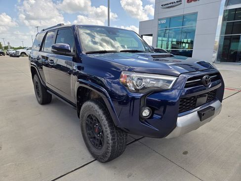 Used 2023 Toyota 4Runner TRD Off-Road Premium w/ Off Road Premium Plus Package AWD/4WD image 1