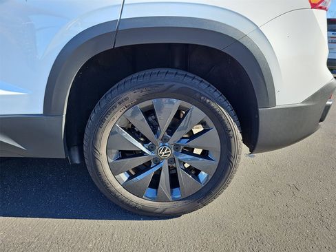 Used 2022 Volkswagen Taos S w/ IQ Drive S Package image 34