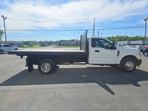 Used 2017 Ford F350 XL RWD image 5