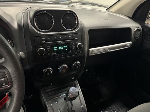 Used 2017 Jeep Compass Sport w/ Power Value Group AWD/4WD image 16