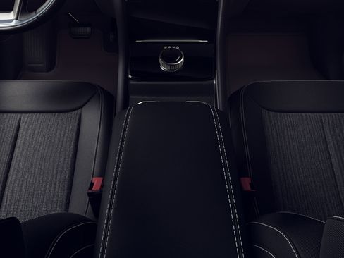 New 2026 Jeep Grand Cherokee L 4WD image 16