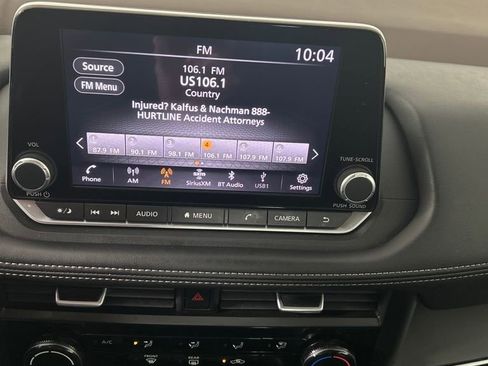 Used 2023 Nissan Rogue S image 14