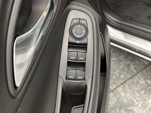 New 2026 Buick Encore GX Avenir w/ Avenir Technology Package image 8