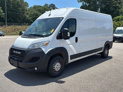 Used 2025 RAM ProMaster 2500 w/ Convenience Group