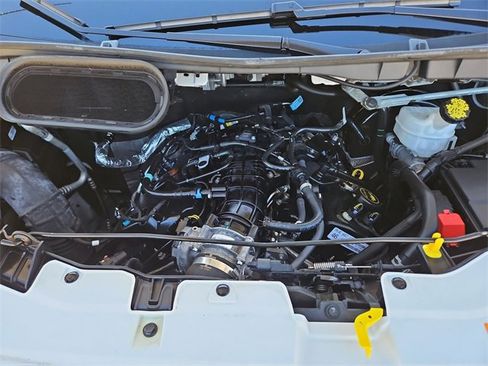 Used 2023 Ford Transit 350 XLT image 25