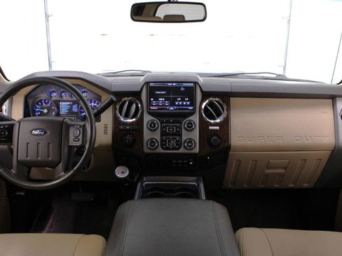 Used 2015 Ford F250 Lariat w/ Chrome Package AWD/4WD image 50