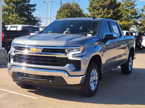 New 2026 Chevrolet Silverado 1500 LT AWD/4WD image 2