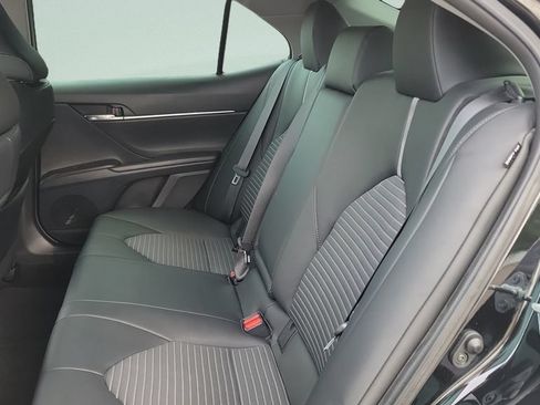 Certified 2022 Toyota Camry SE w/ Convenience Package FWD image 10