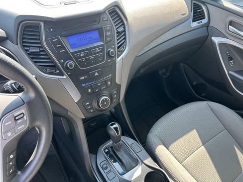 Used 2016 Hyundai Santa Fe Sport image 30