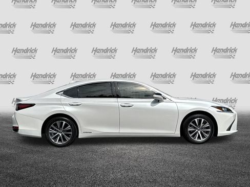 Certified 2021 Lexus ES 300h w/ Accessory Package 2 FWD image 3