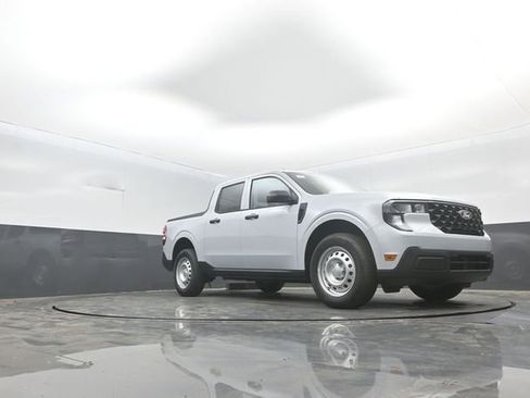New 2026 Ford Maverick XL FWD image 32