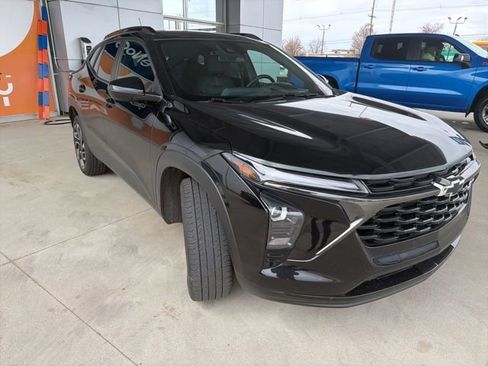 Used 2024 Chevrolet Trax RS w/ Driver Confidence Package image 7