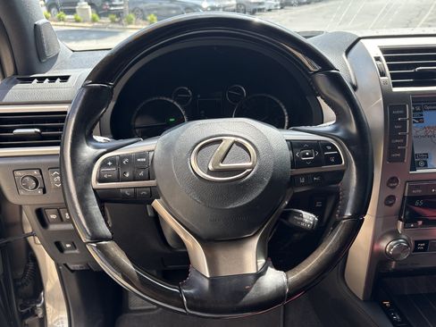 Used 2021 Lexus GX 460 Premium w/ Premium Package AWD/4WD image 12
