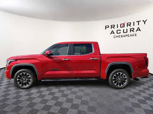 Used 2025 Toyota Tundra Limited AWD/4WD image 7