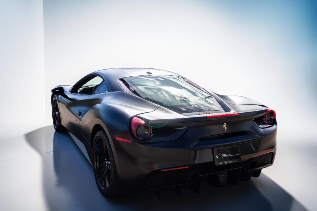 Certified 2018 Ferrari 488 GTB RWD image 24