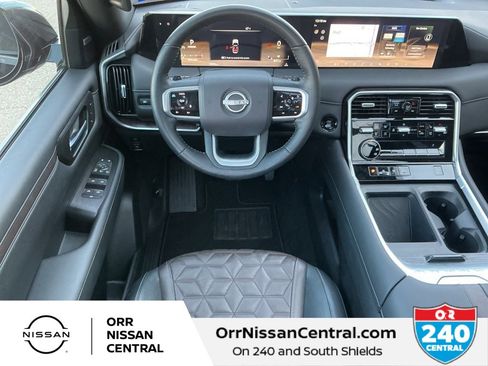 Used 2025 Nissan Armada Platinum image 14
