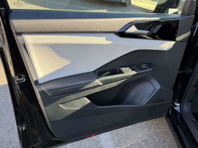 New 2026 Volkswagen Taos S AWD/4WD image 16
