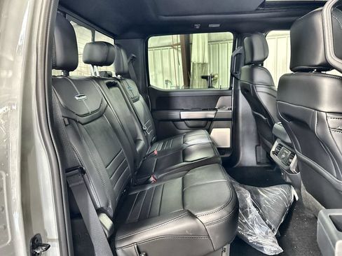 Used 2026 Ford F250 Platinum AWD/4WD image 27