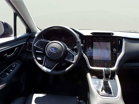 Certified 2025 Subaru Outback Limited image 10