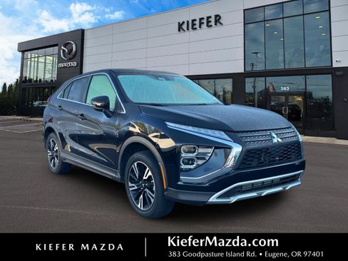Used 2025 Mitsubishi Eclipse Cross SE AWD/4WD image 1