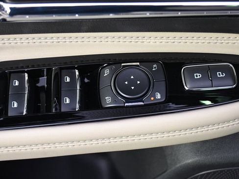 New 2025 Lincoln Corsair Reserve w/ Jet Appearance Package image 23