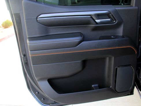 Used 2024 GMC Sierra 1500 AT4 w/ Technology Package image 23