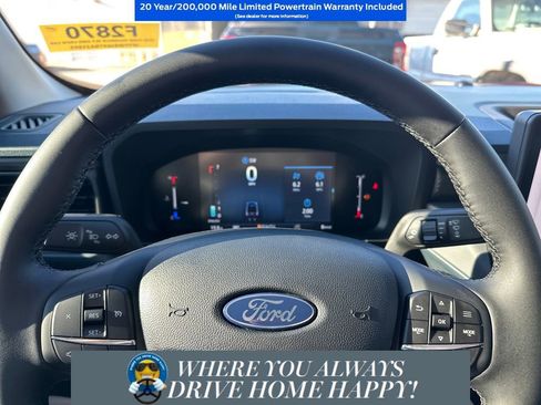 New 2026 Ford Maverick XLT AWD/4WD image 12