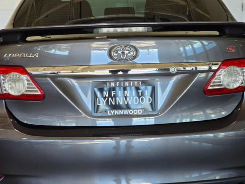 Used 2013 Toyota Corolla S FWD image 27