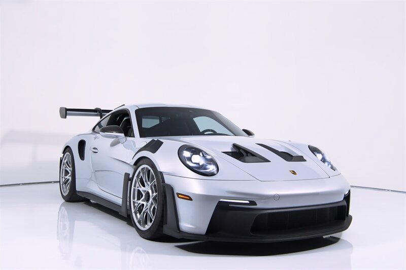 Used 2025 Porsche 911 GT3 RS RWD image 2