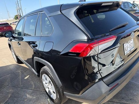 Used 2025 Toyota RAV4 LE FWD image 4