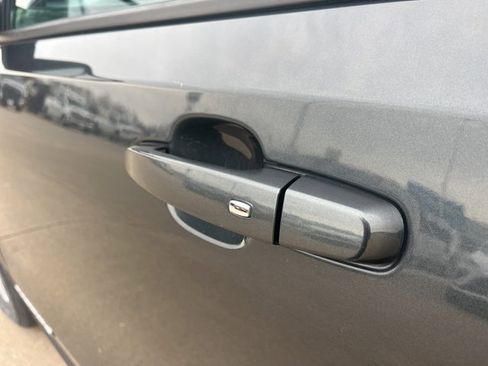 Used 2018 GMC Terrain SLE image 56