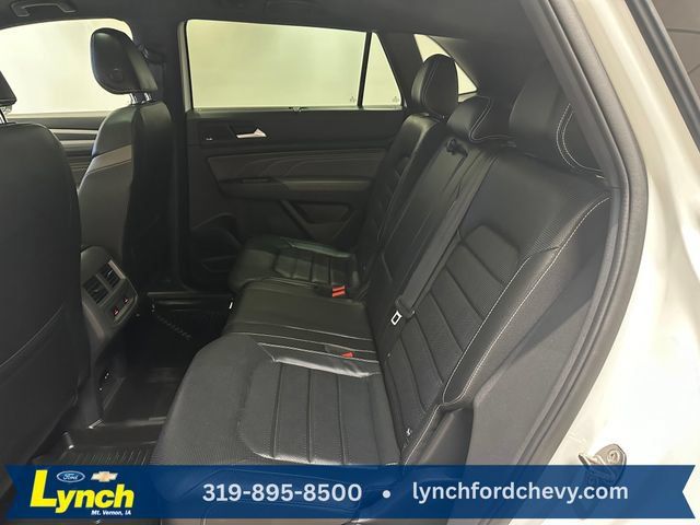 Used 2021 Volkswagen Atlas Cross Sport SEL Premium R-Line w/ Cross Sport MDO Package AWD/4WD image 24