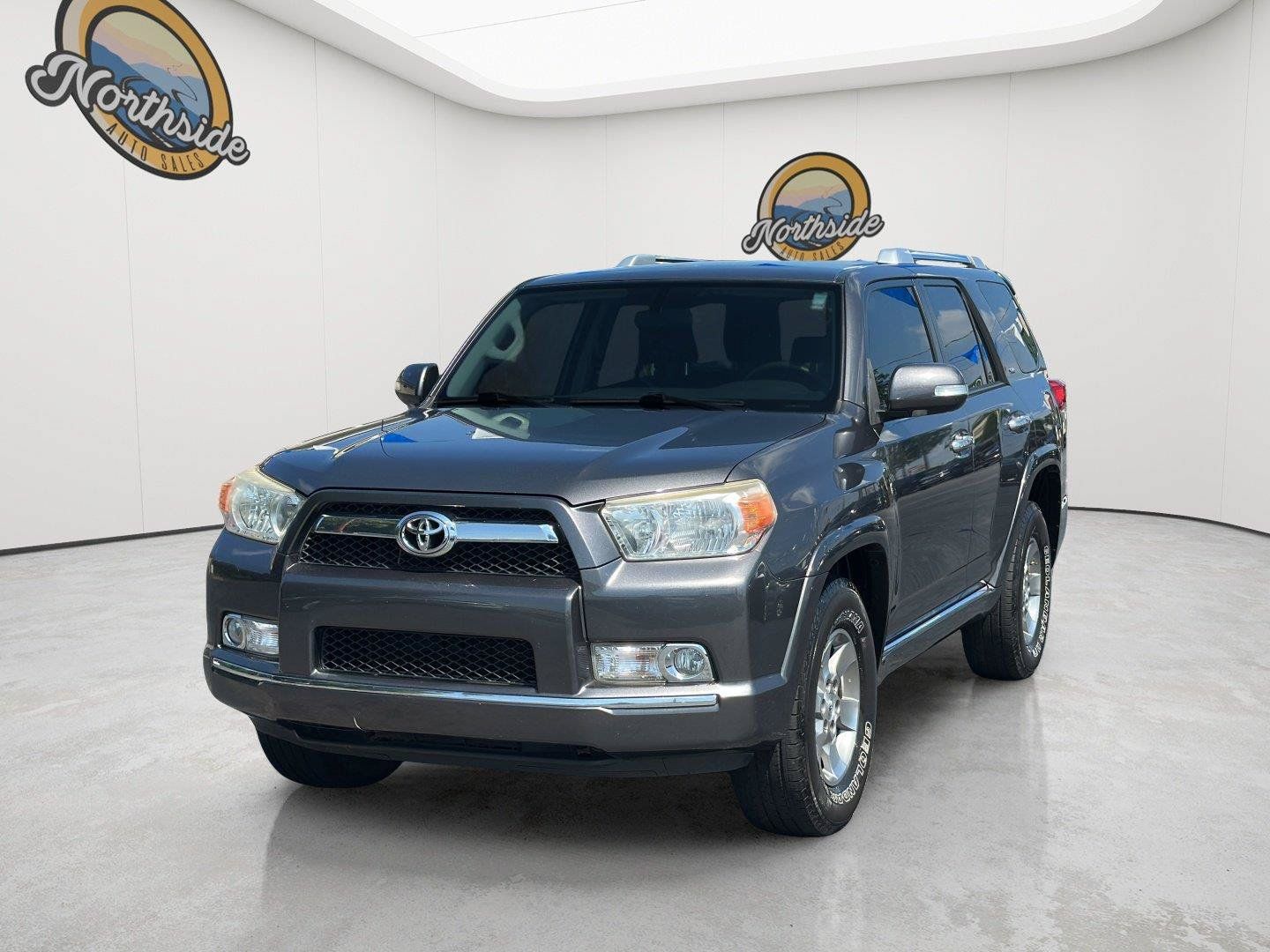 Used 2012 Toyota 4Runner SR5 RWD image 1