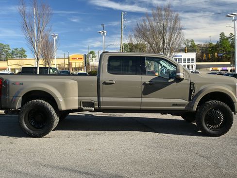 Used 2026 Ford F450 Lariat image 16