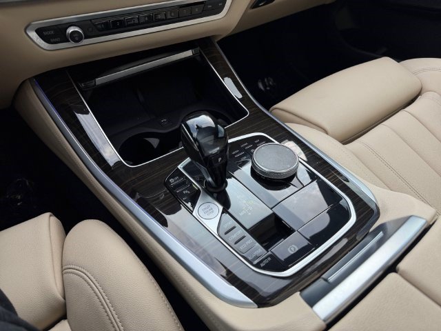 Used 2021 BMW X5 sDrive40i w/ Convenience Package RWD image 25