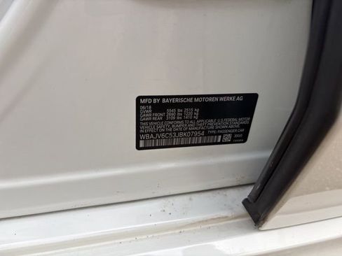 Used 2018 BMW 640i Gran Turismo xDrive image 27