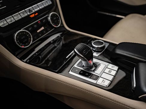 Used 2017 Mercedes-Benz SL 450 image 44