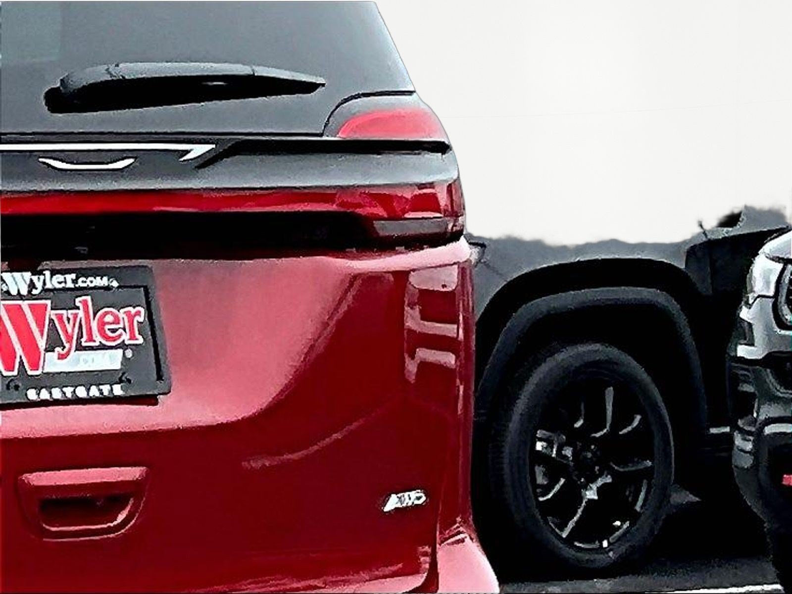New 2027 Chrysler Pacifica Select AWD/4WD image 4