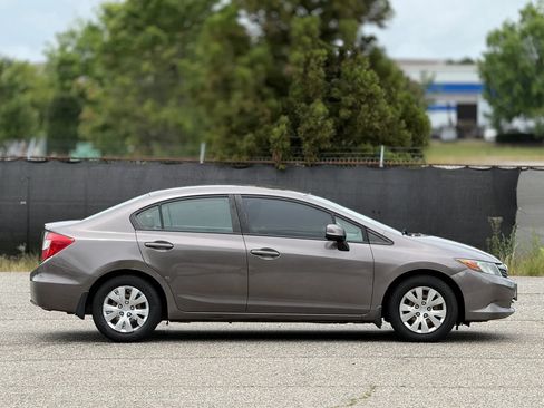 Used 2012 Honda Civic LX image 7