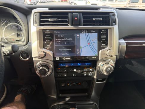 Used 2021 Toyota 4Runner Limited image 23